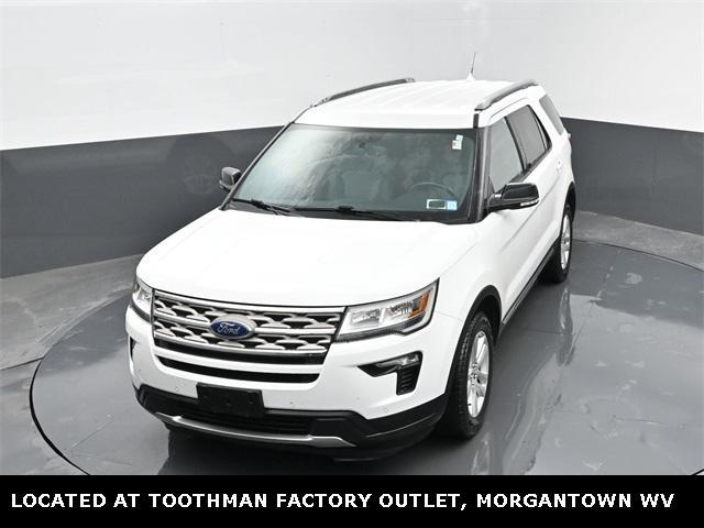 Photo of 2018 Oxford White Ford Explorer