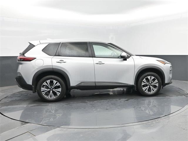 Photo of 2022 Brilliant Silver Metallic Nissan Rogue