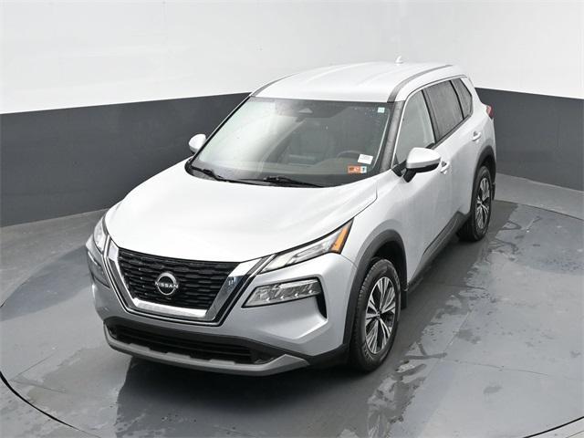 Photo of 2022 Brilliant Silver Metallic Nissan Rogue
