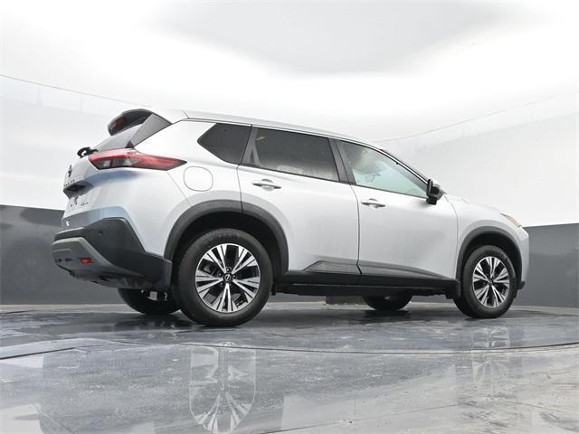 Photo of 2022 Brilliant Silver Metallic Nissan Rogue