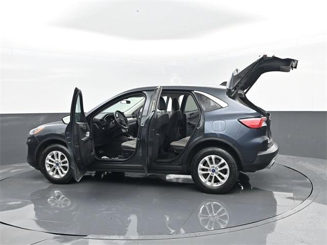 Photo of 2022 Stone Blue Metallic Ford Escape