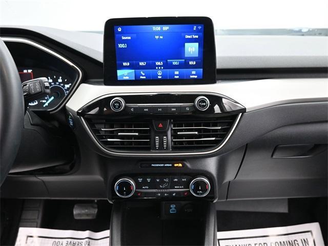 Photo of 2022 Stone Blue Metallic Ford Escape