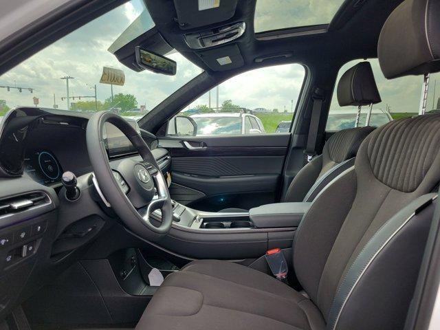 Photo of 2025 Hyper White Hyundai PALISADE