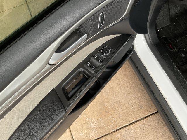 Photo of 2020 Oxford White Ford Fusion