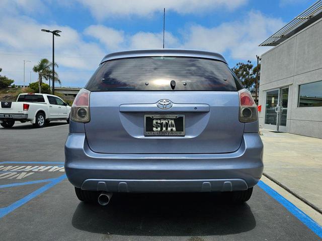 Photo of 2005 Blue Metallic Toyota Matrix