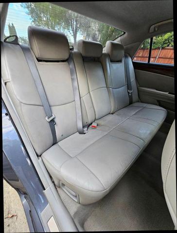 Photo of 2011 Gray Toyota Avalon
