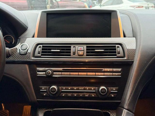 Photo of 2014 Black BMW M6