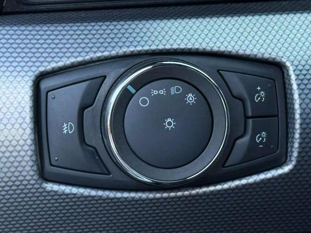 Photo of 2021 White Ford Mustang