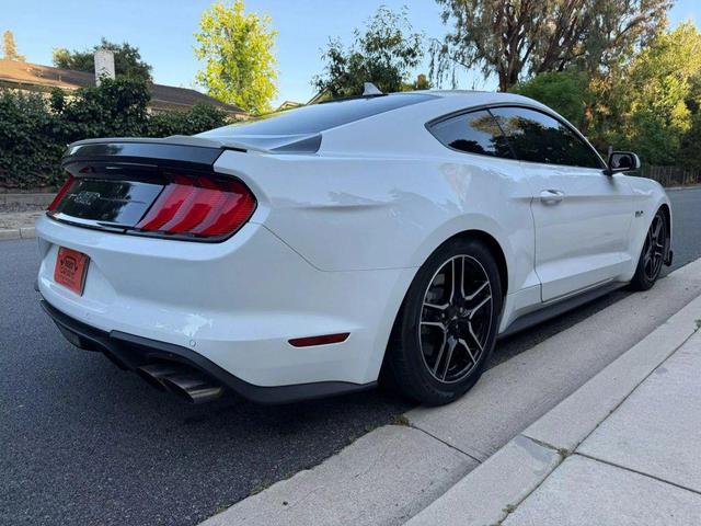 Photo of 2021 White Ford Mustang