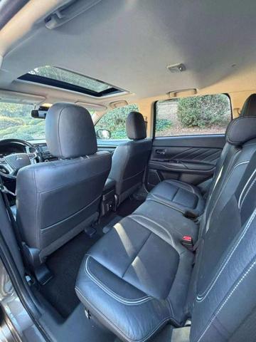 Photo of 2018 Brown Mitsubishi Outlander PHEV