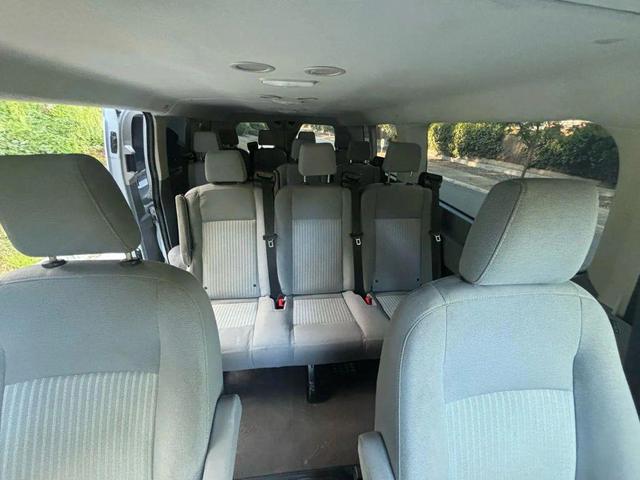 Photo of 2019 White Ford Transit-350