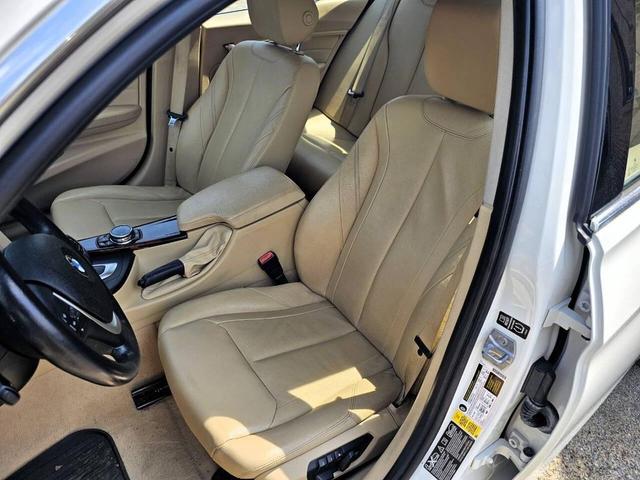 Photo of 2014 White BMW 328