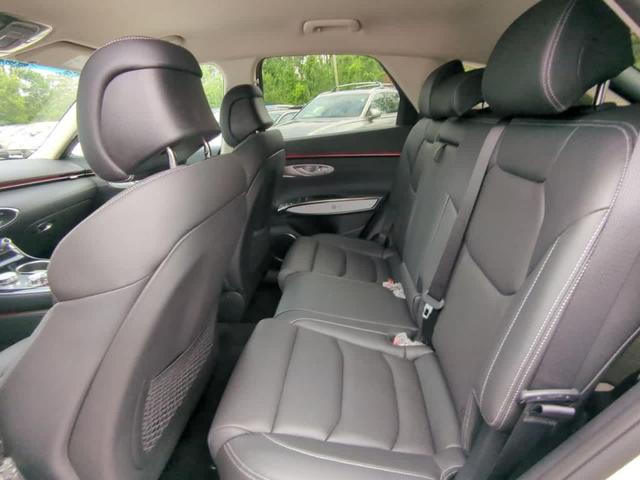 Photo of 2026 Uyuni White Genesis GV70