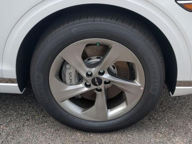 Photo of 2026 Uyuni White Genesis GV70