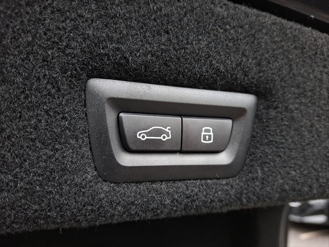 Photo of 2024 Black Sapphire Metallic BMW i7
