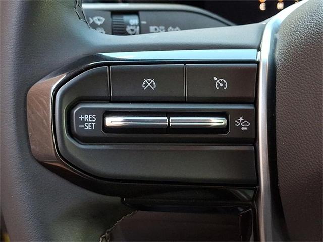 Photo of 2024 Radiant Red Tintcoat Chevrolet Colorado