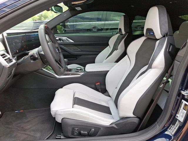 Photo of 2025 Tanzanite Blue II Metallic BMW M4