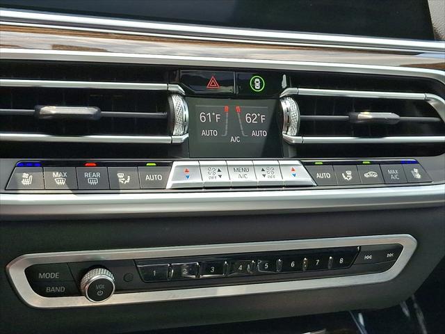Photo of 2021 Black Sapphire Metallic BMW X5