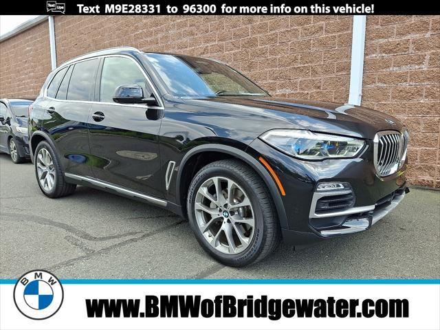 Photo of 2021 Black Sapphire Metallic BMW X5