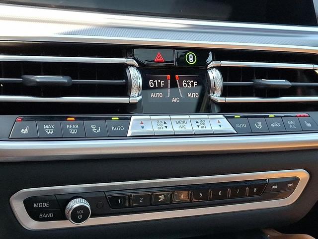 Photo of 2023 White Metallic BMW X6