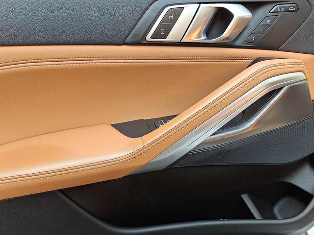 Photo of 2023 White Metallic BMW X6