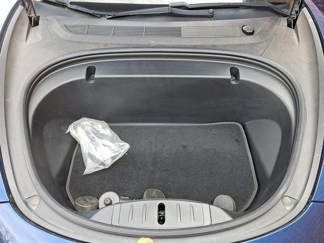 Photo of 2020 Deep Blue Metallic - DBMET Tesla Model 3