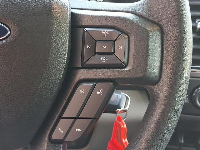 Photo of 2022 Oxford White Ford F-250