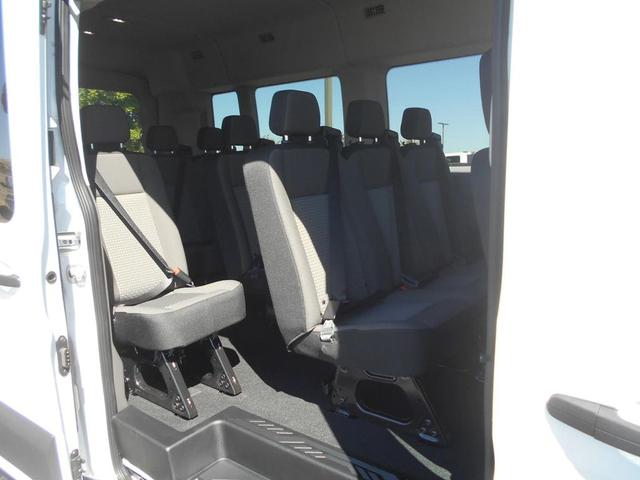 Photo of 2025 Oxford White Ford Transit-350