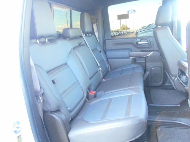 Photo of 2022 Vibrant White C GMC Sierra 2500