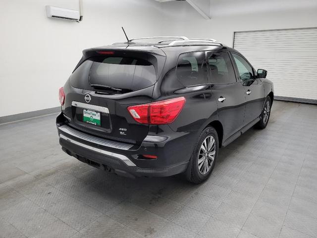 Photo of 2017 Magnetic Black Metallic Nissan Pathfinder