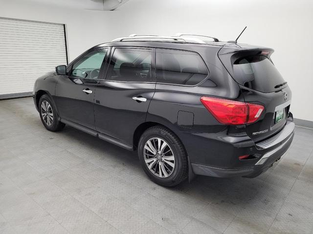 Photo of 2017 Magnetic Black Metallic Nissan Pathfinder