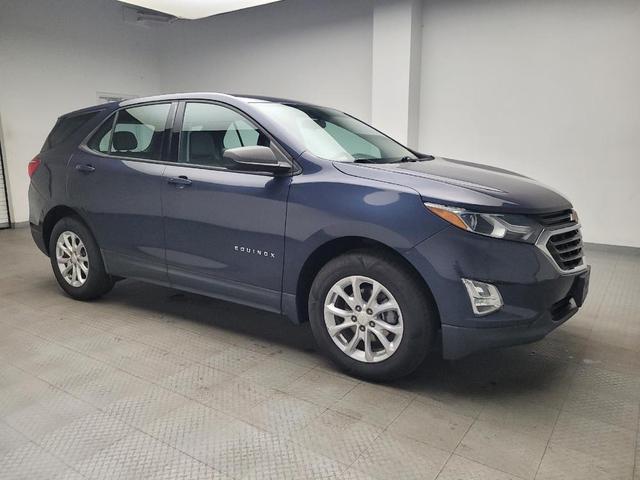 Photo of 2018 Storm Blue Metallic Chevrolet Equinox