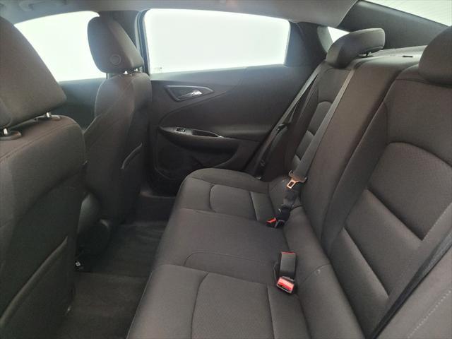 Photo of 2019 Pacific Blue Metallic Chevrolet Malibu