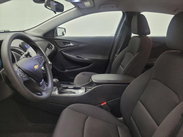 Photo of 2019 Pacific Blue Metallic Chevrolet Malibu