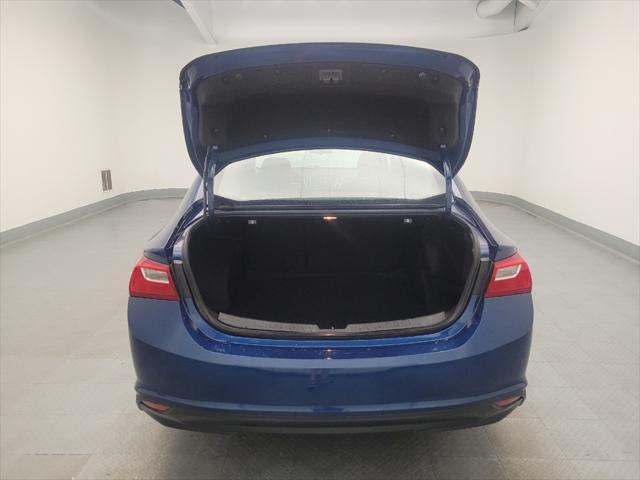 Photo of 2019 Pacific Blue Metallic Chevrolet Malibu