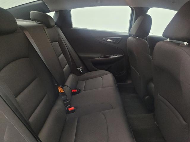 Photo of 2019 Pacific Blue Metallic Chevrolet Malibu