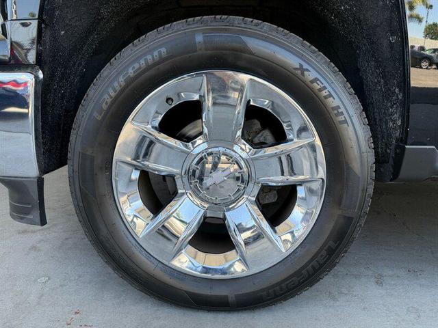 Photo of 2015 Black Chevrolet Silverado 1500