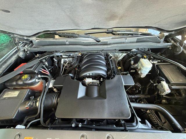 Photo of 2015 Black Chevrolet Silverado 1500