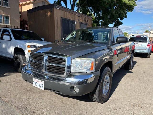 2005 Dodge Dakota
