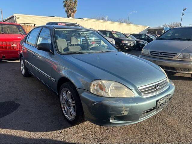 Photo of 2000 Iced Teal Pearl Honda Civic