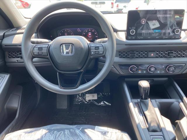 Photo of 2025 Meteorite Gray Metallic Honda Accord