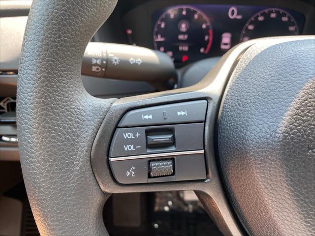 Photo of 2025 Meteorite Gray Metallic Honda Accord