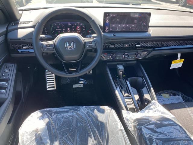 Photo of 2025 Platinum White Pearl Honda Accord Hybrid