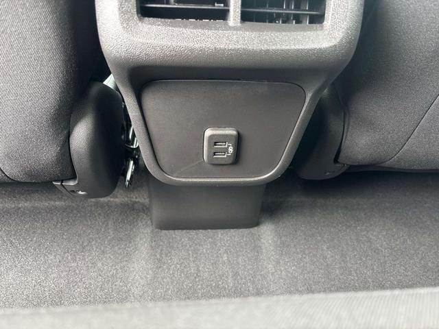 Photo of 2022 Iron Gray Metallic Chevrolet Equinox