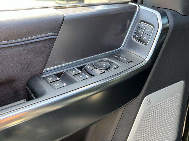 Photo of 2026 Agate Black Metallic Ford F-450