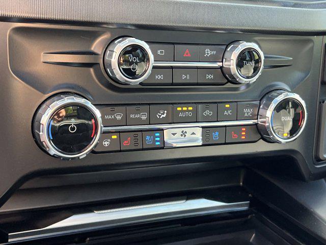 Photo of 2026 Agate Black Metallic Ford F-450