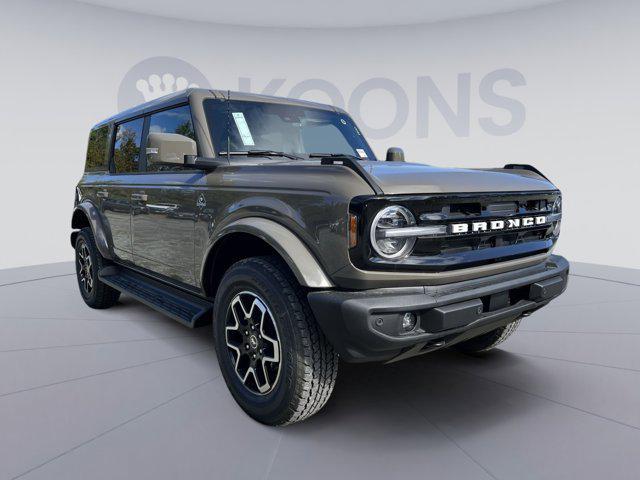 Photo of 2025 Gray Ford Bronco