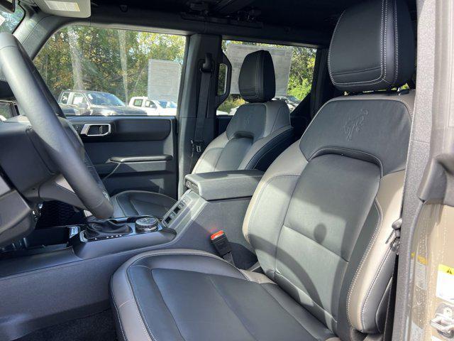 Photo of 2025 Gray Ford Bronco