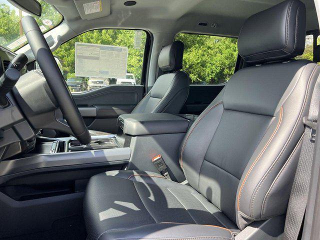 Photo of 2025 Antimatter Blue Metallic Ford F-250