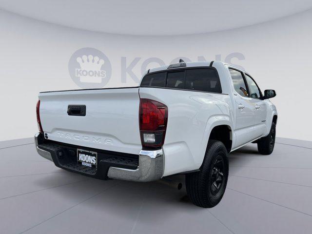 Photo of 2020 Super White Toyota Tacoma